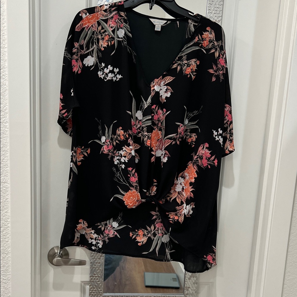 Belle Sky Black Floral Blouse